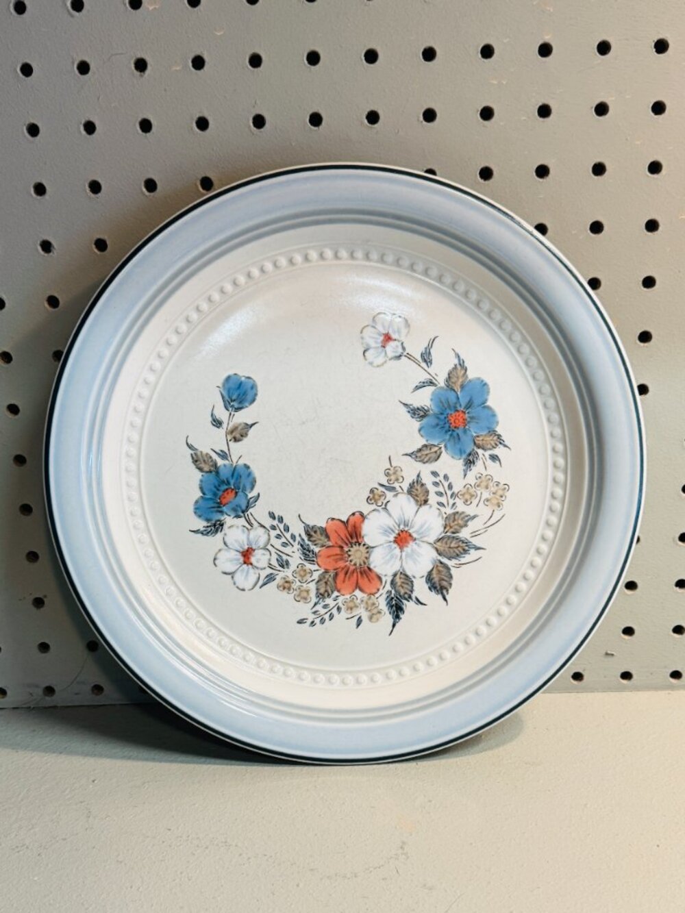 Vintage Johann Haviland "Blue Bouquet" Crowning Fashion 10.75" Dinner Plate